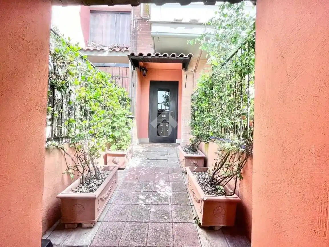 Trilocale buono stato, terzo piano, Divino Amore, Roma - foto 2