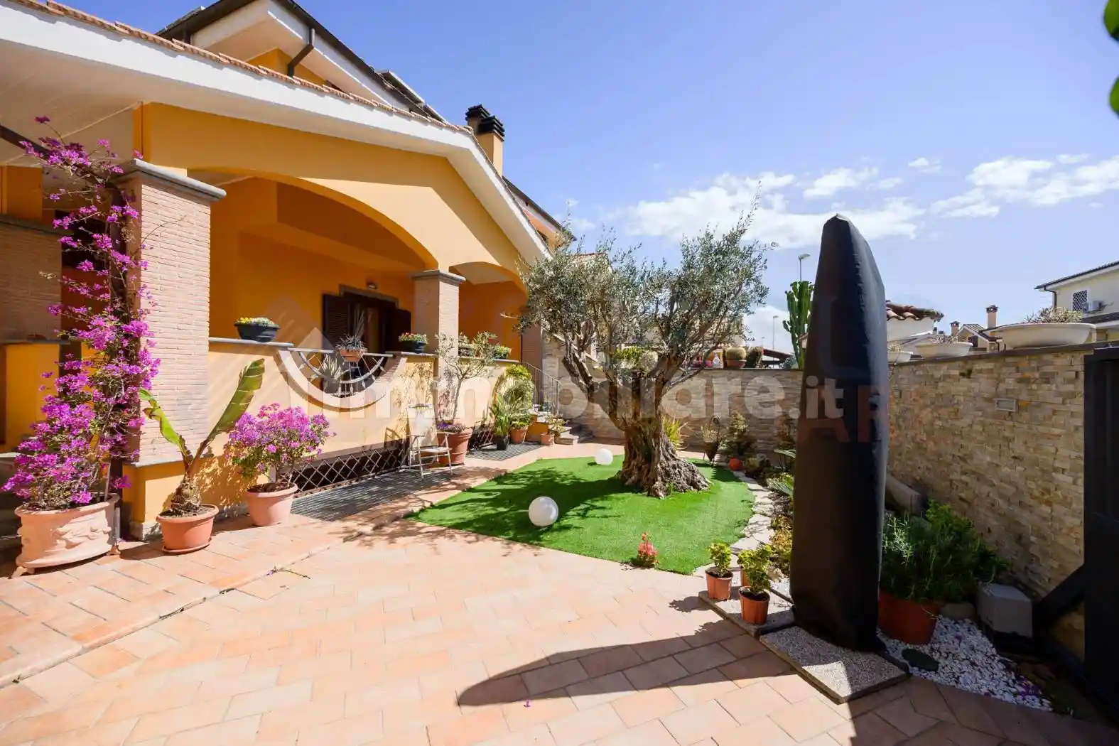 Villa in vendita a Ladispoli