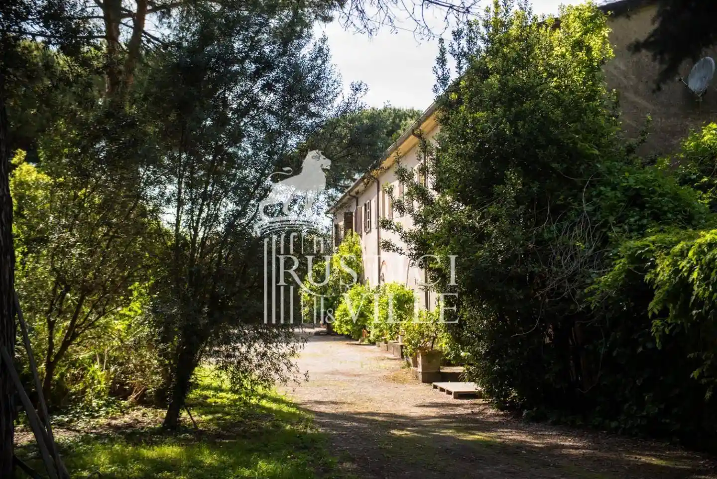 Rustico - Casale in vendita a Pisa