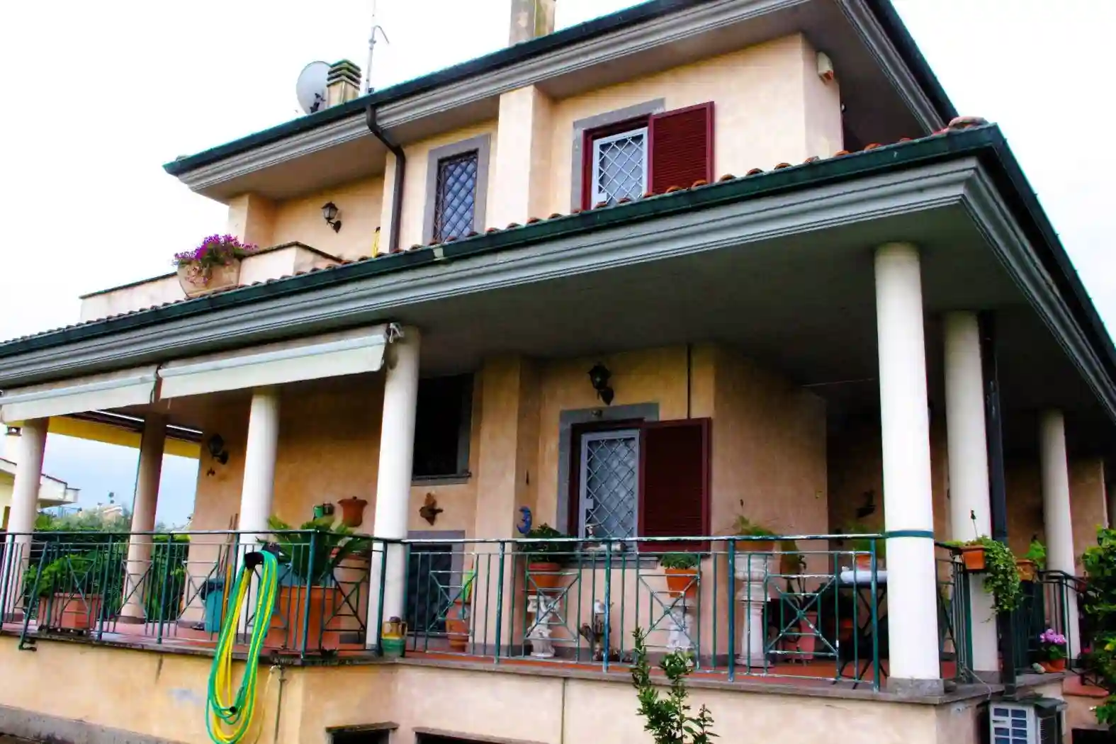 Villa - foto 2