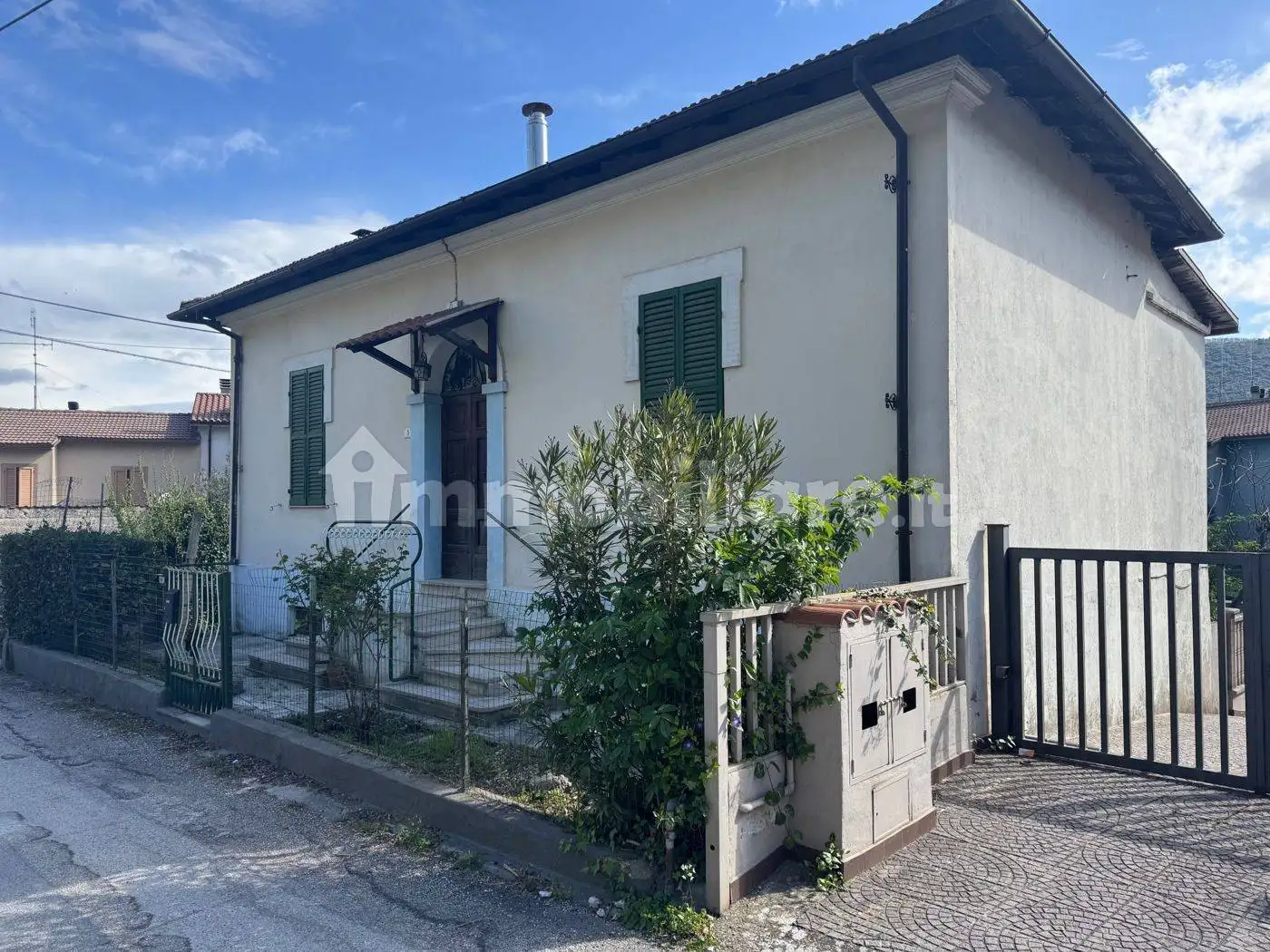 Casa indipendente in vendita a Terni