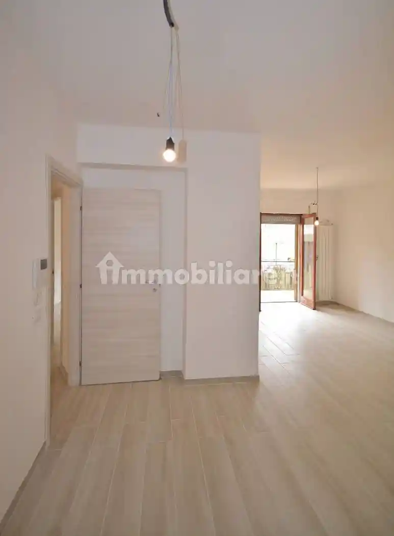 Trilocale via Scrimbia, Centro, Vibo Valentia - foto 2