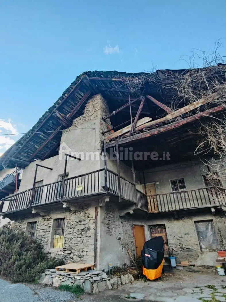 Rustico - Casale in vendita a Saint-Pierre