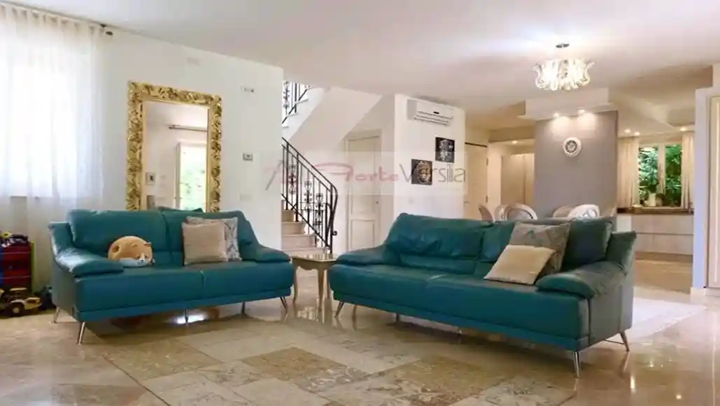 Villa in vendita a Forte dei Marmi