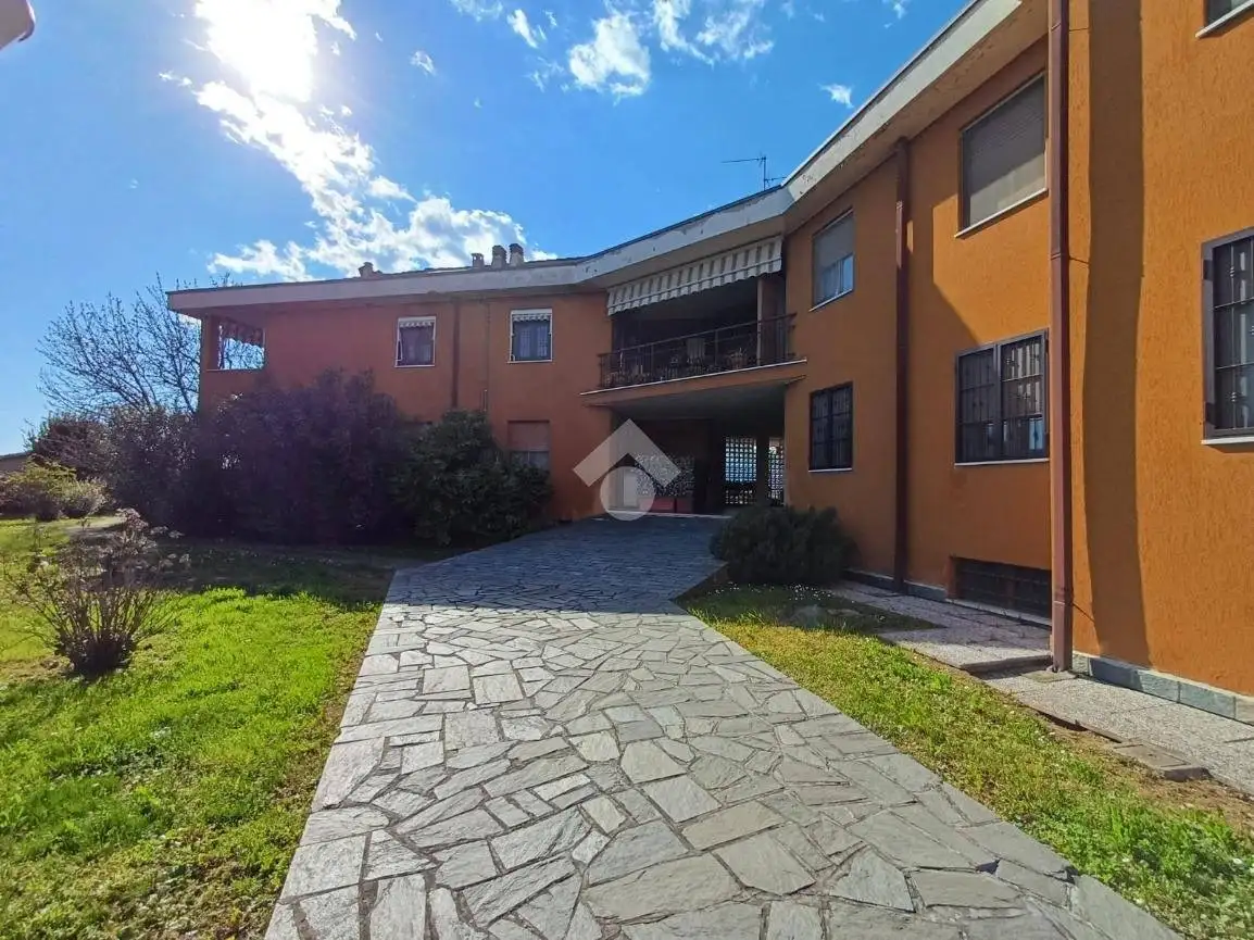 Appartamento in vendita a Verderio