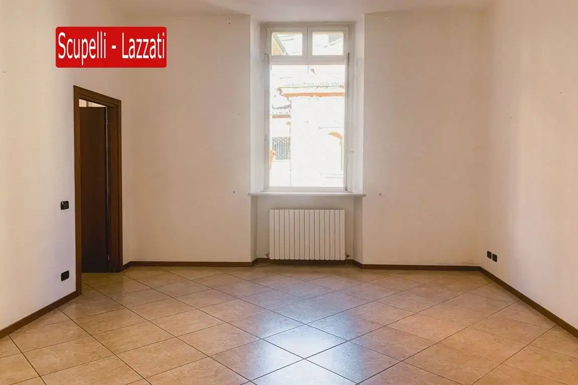 Appartamento in affitto a Voghera