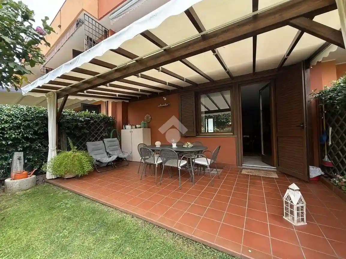 Villetta a schiera - foto 2