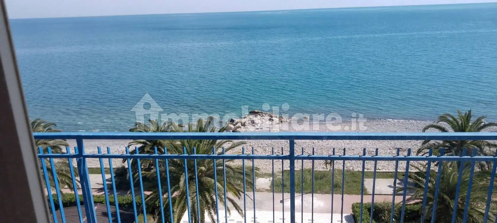 Appartamento in vendita a Montegiordano