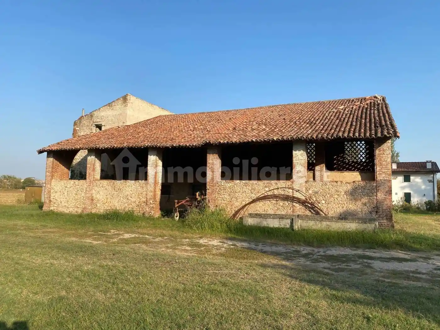 Rustico - Casale in vendita a Villafranca di Verona
