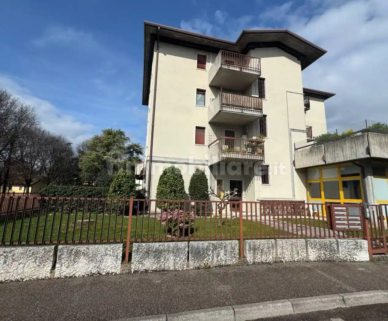 Appartamento in vendita a Sommacampagna