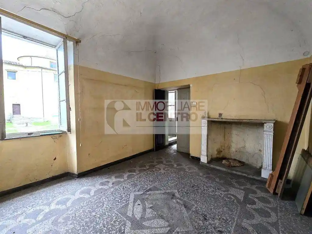 Appartamento in vendita a Tresana