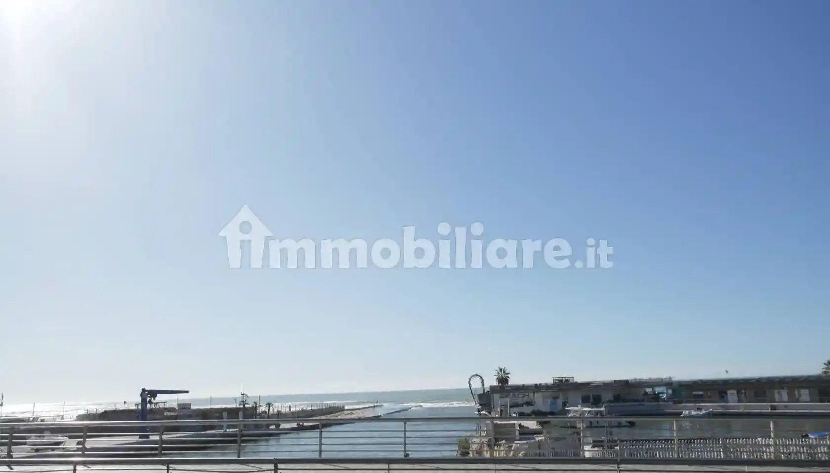 Villetta a schiera in vendita a Montignoso