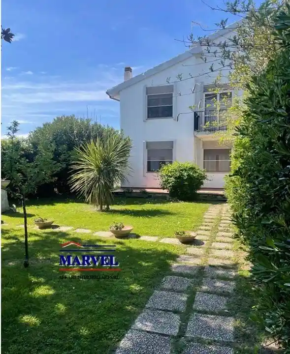 Villa in vendita a Tarquinia