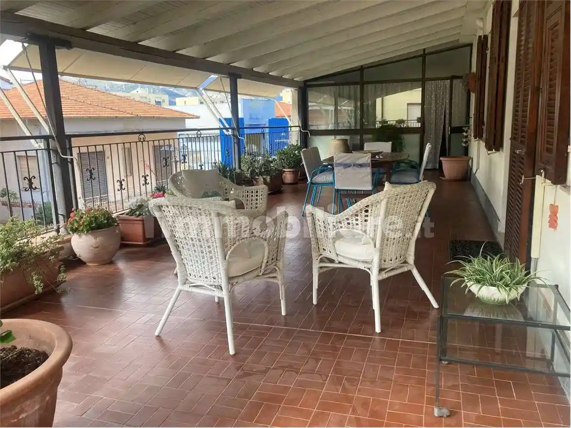 Appartamento in vendita a Albenga