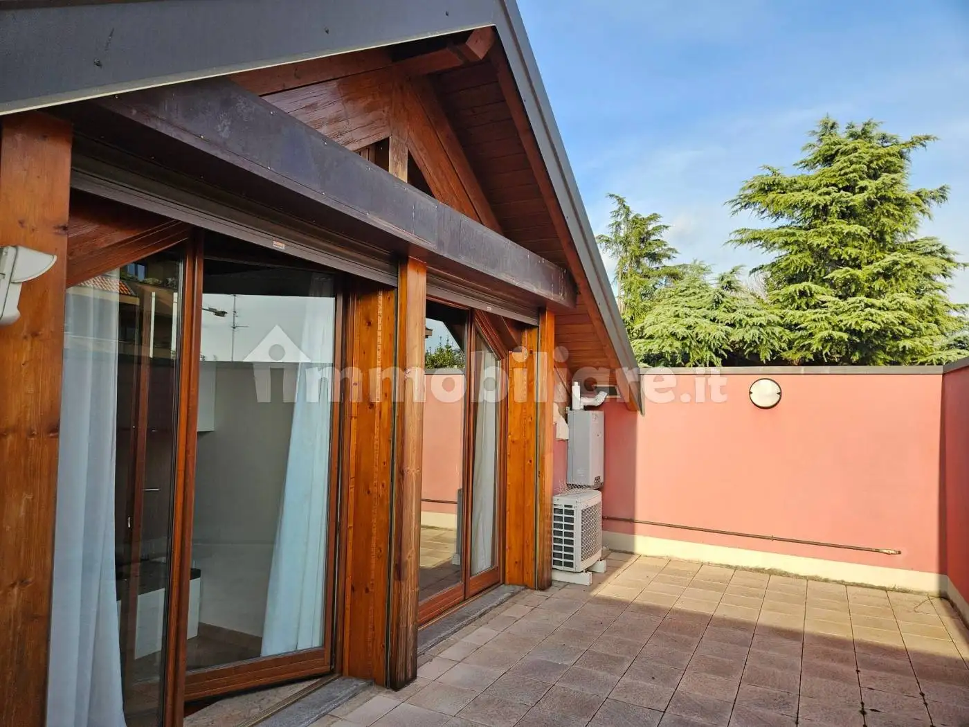 Appartamento in affitto a Monza