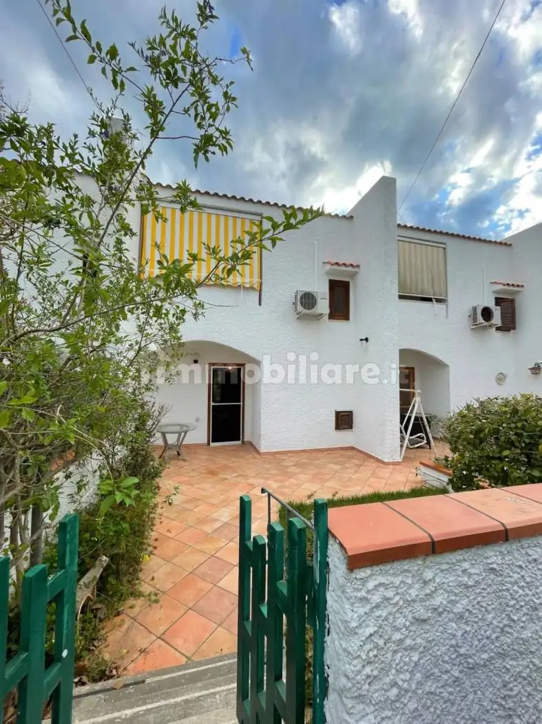 Villetta a schiera in affitto a Leporano