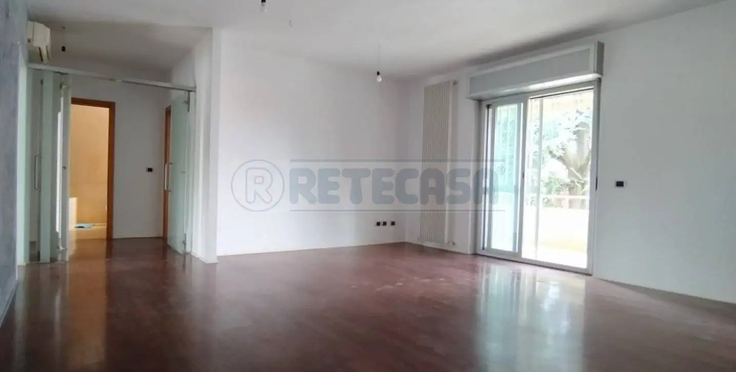 Appartamento in vendita a Marcianise