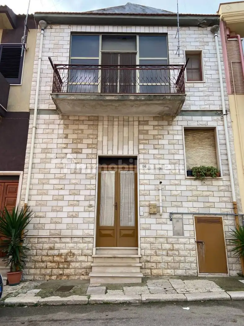 Casa indipendente in vendita a Poggio Imperiale