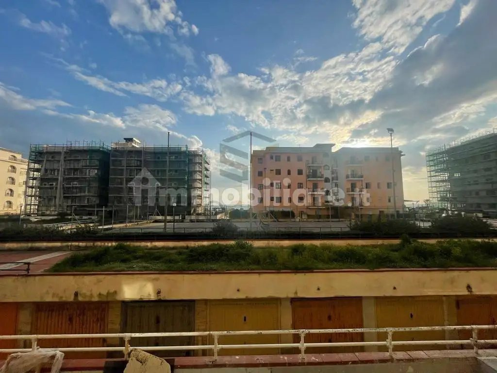 Appartamento in vendita a Castel Volturno