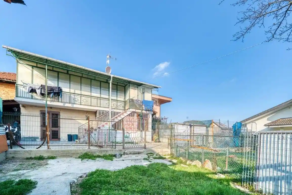 Casa indipendente in vendita a Giaveno