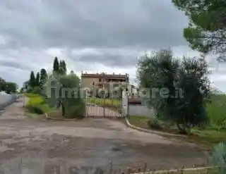 Appartamento in vendita a Montespertoli