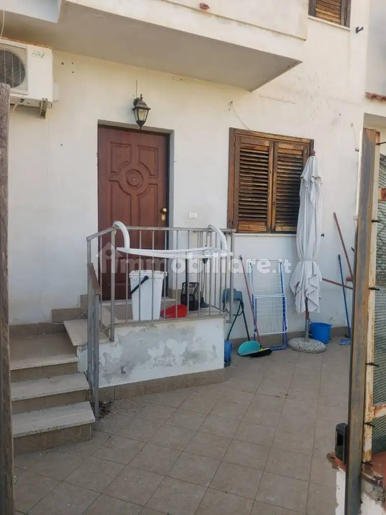 Appartamento in affitto a Soverato