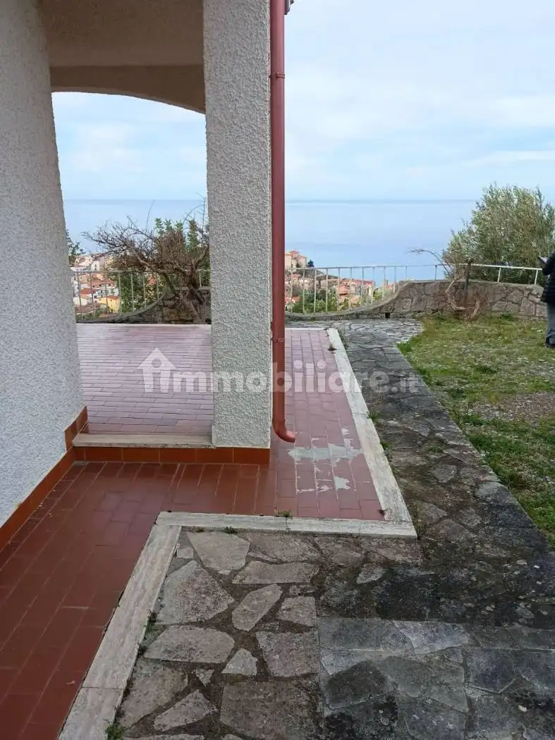 Villa in vendita a San Lucido
