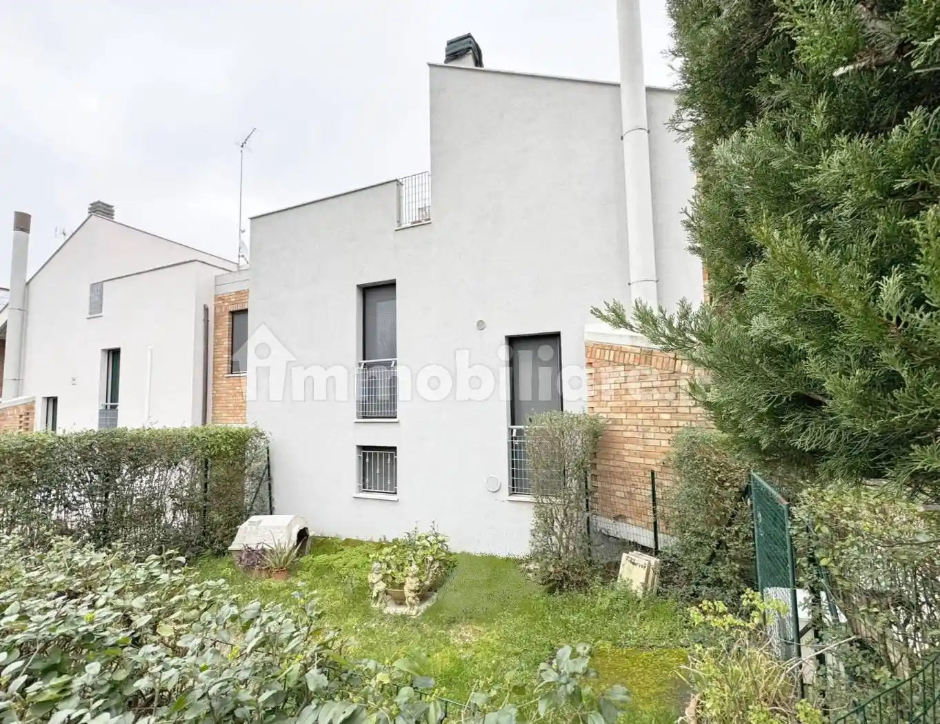 Casa indipendente in vendita a Trecastelli