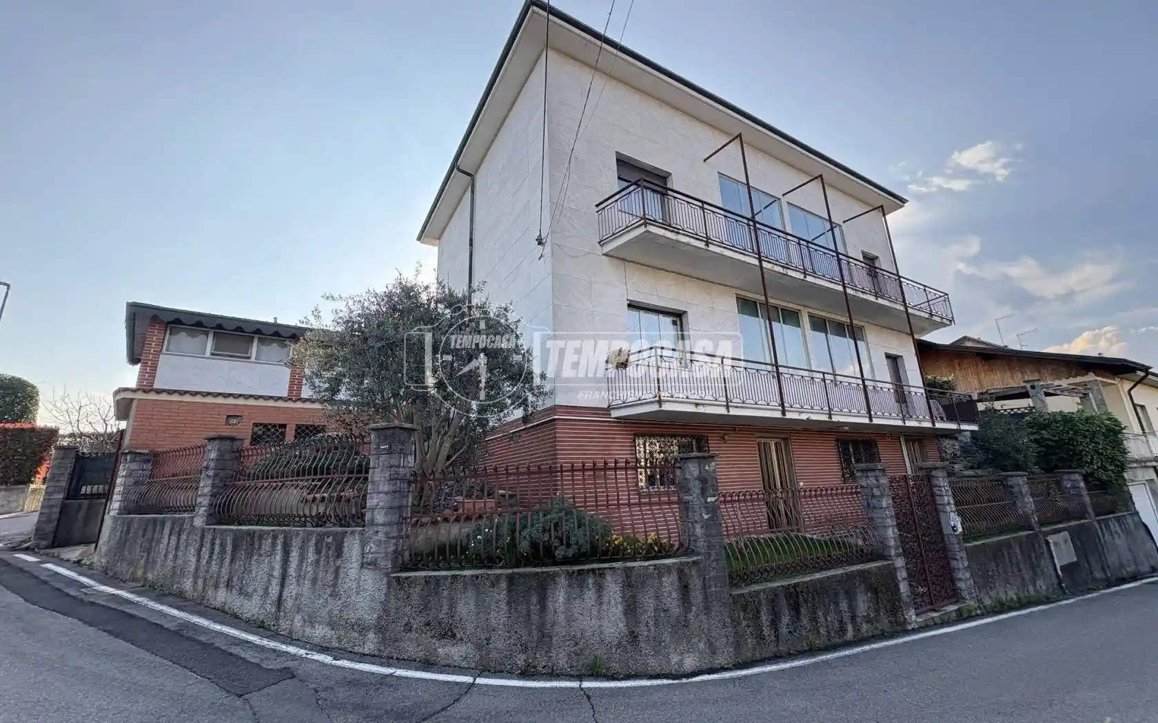 Villa in vendita a Grandate