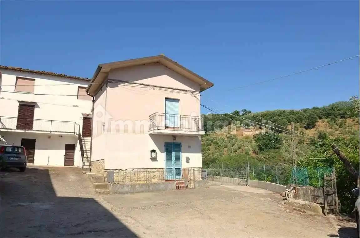 Appartamento in vendita a Monsummano Terme