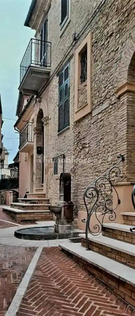 Terratetto unifamiliare via Santa Maria Maggiore 4, Centro, Lanciano - foto 2