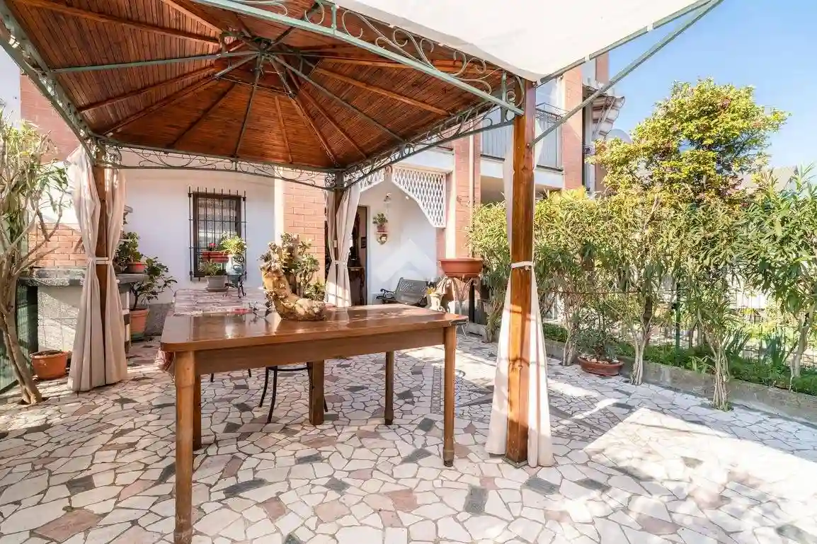 Villetta a schiera - foto 2