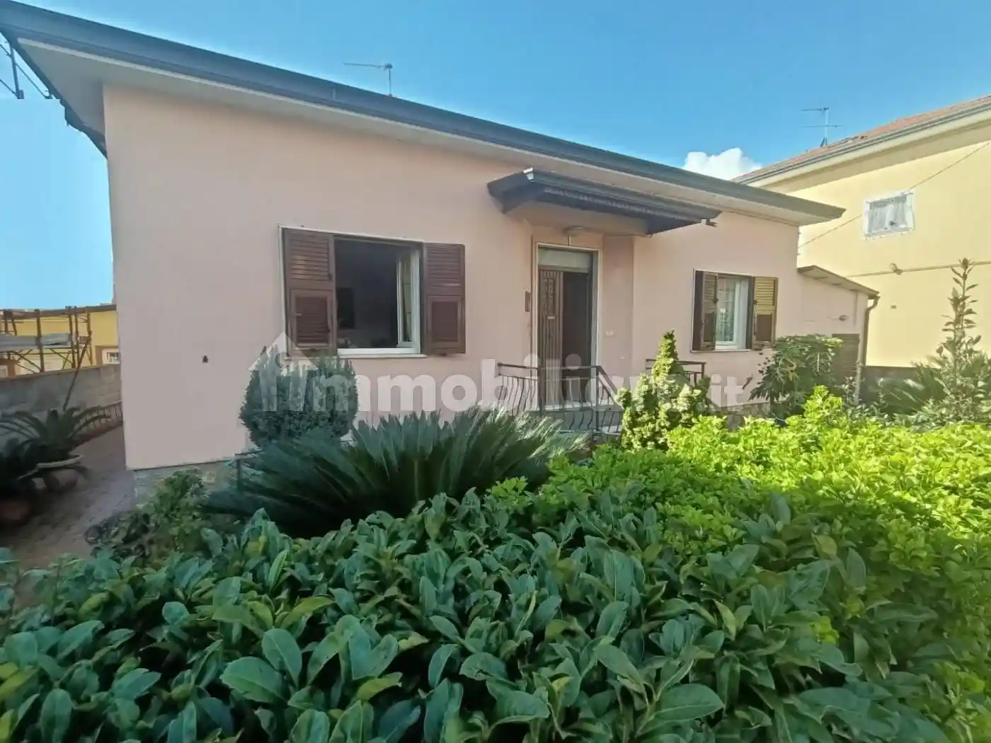 Casa indipendente in vendita a Castelnuovo Magra