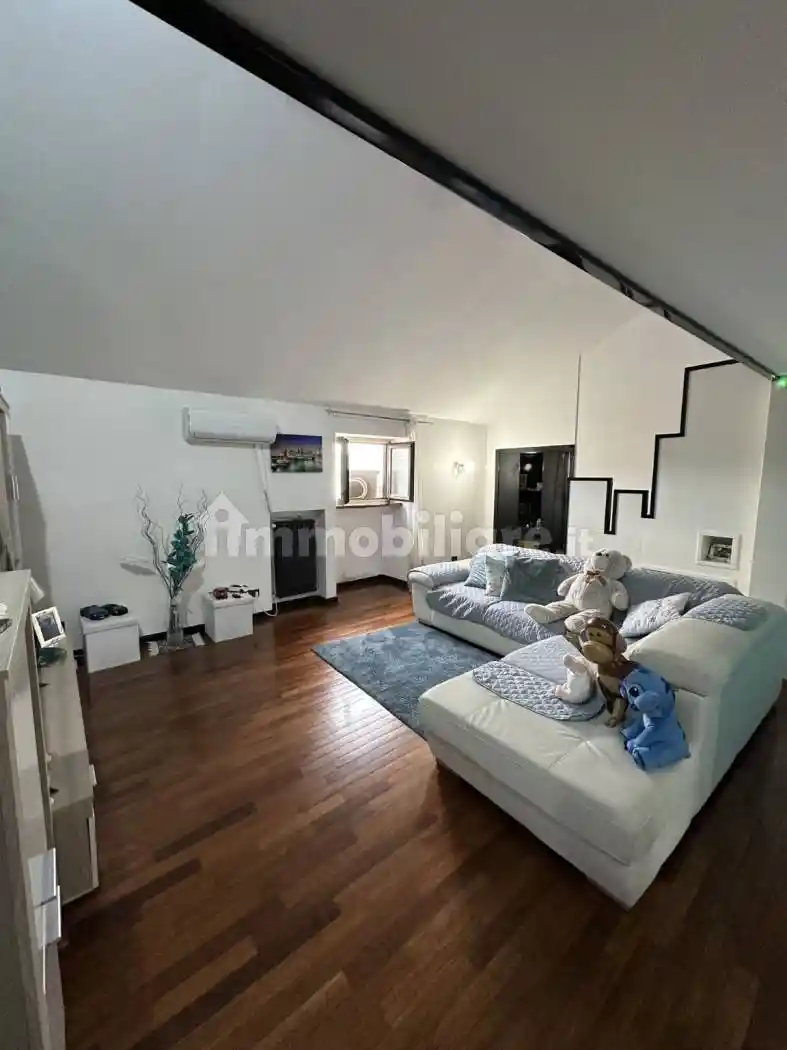 Trilocale Vico 5 Giuseppe Mazzini 1, Centro Storico, Catanzaro - foto 4