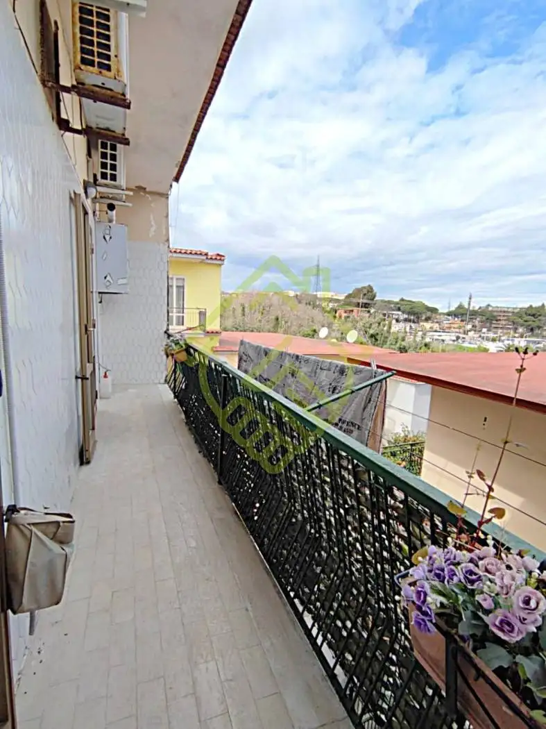 Appartamento in vendita a Napoli