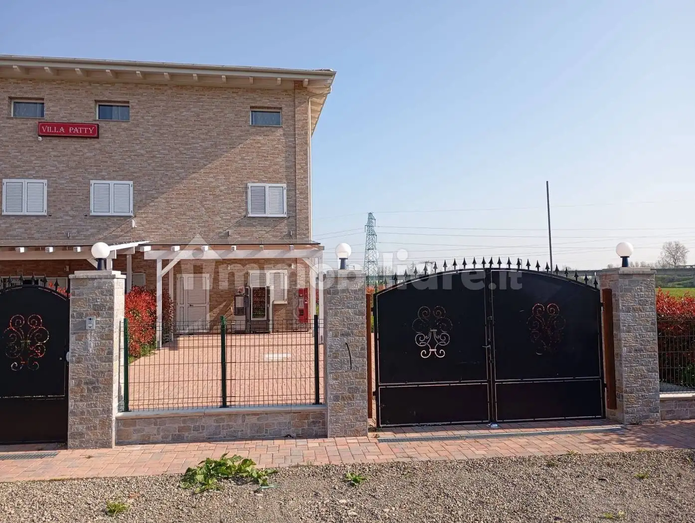 Villa in vendita a Sala Bolognese