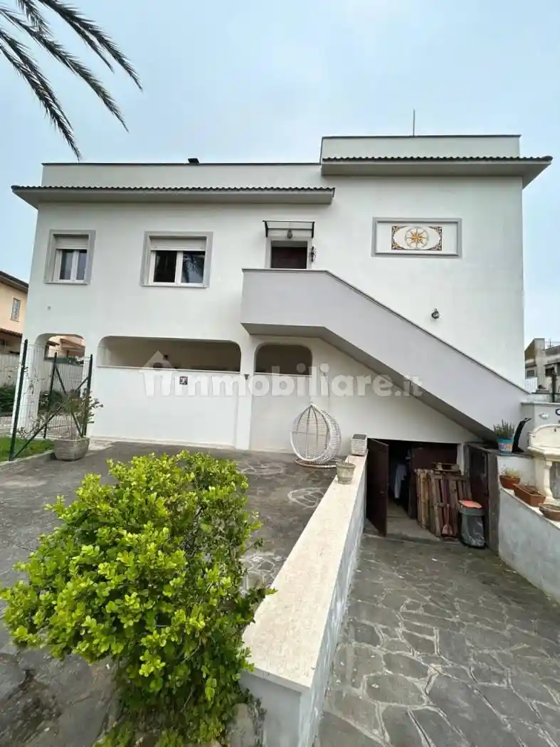Villa in vendita a Anzio