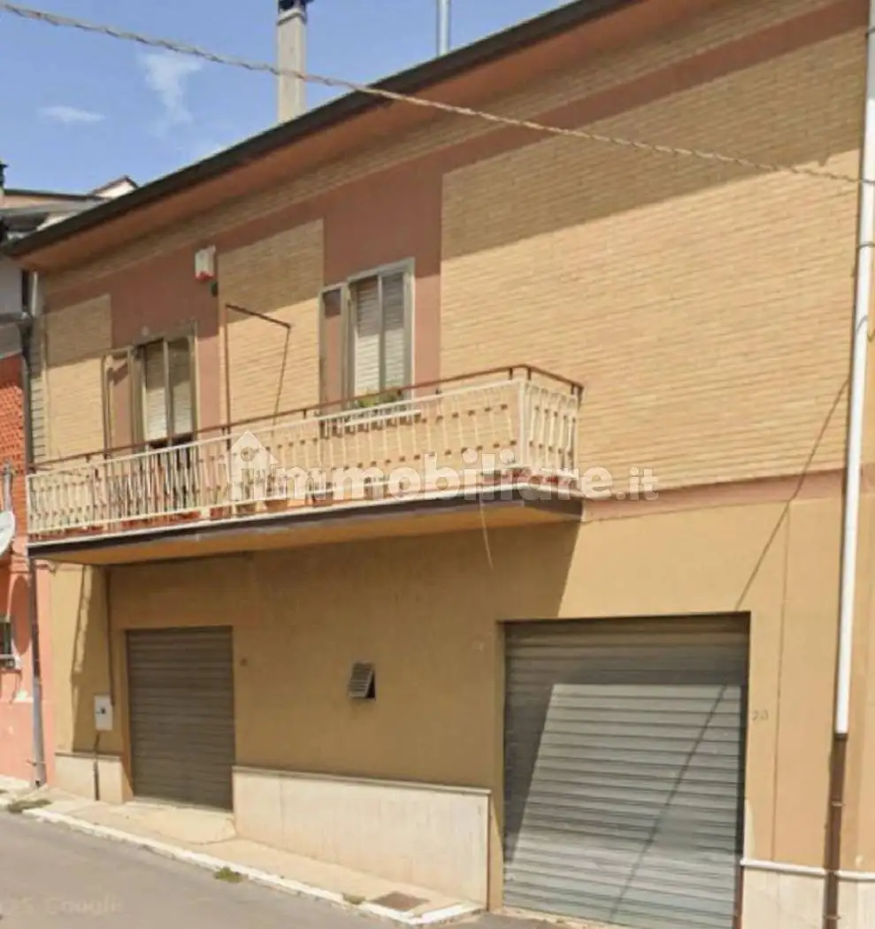 Terratetto unifamiliare via 24 Maggio 13, Chieuti - foto 5