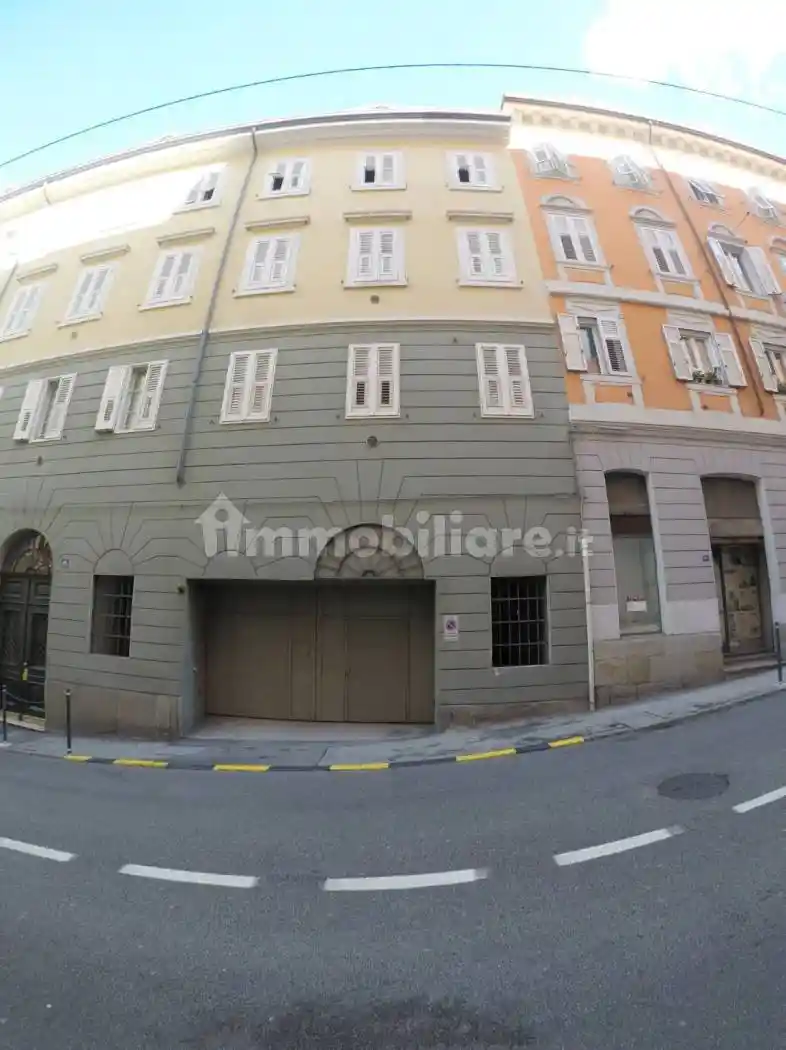 Quadrilocale ottimo stato, quinto piano, Giardino Pubblico, Trieste - foto 2