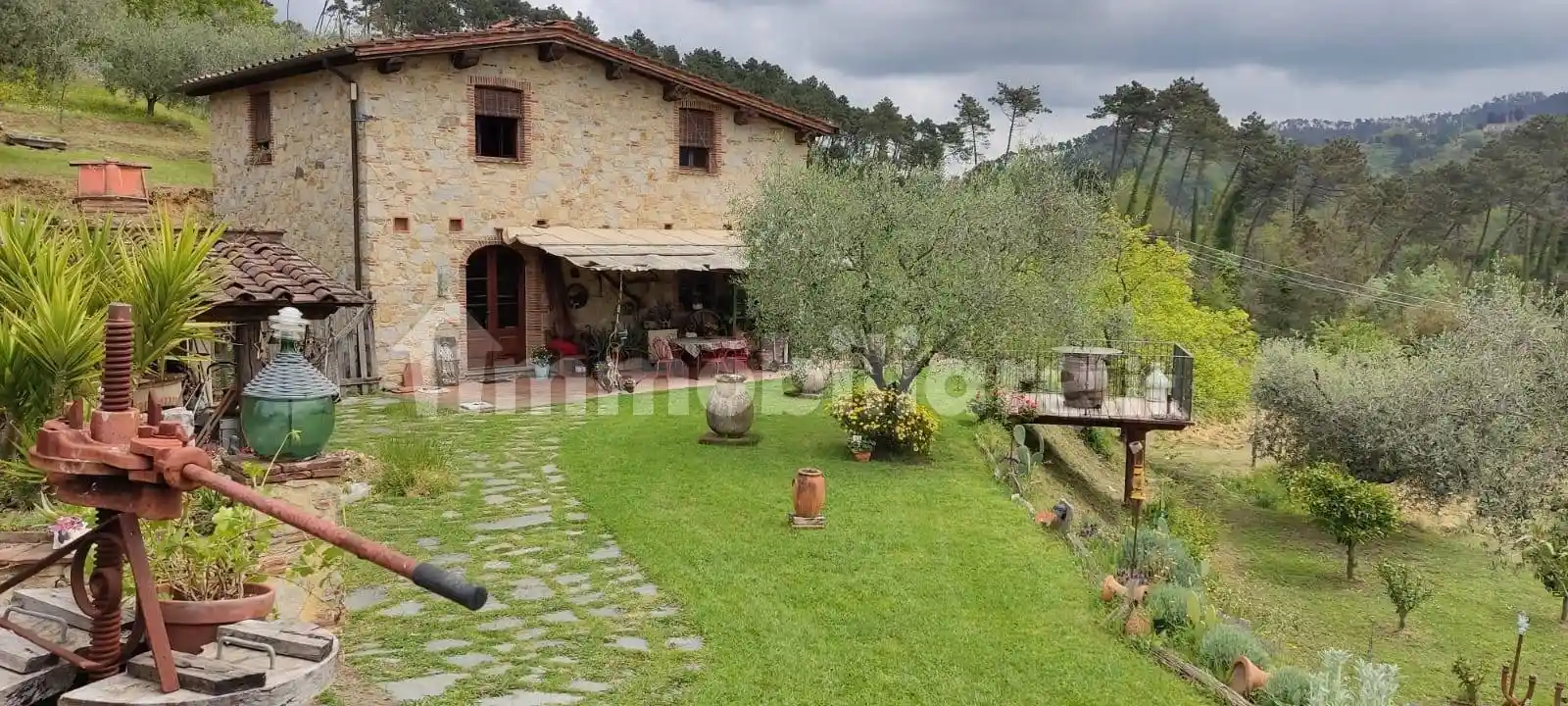 Rustico - Casale in vendita a Camaiore