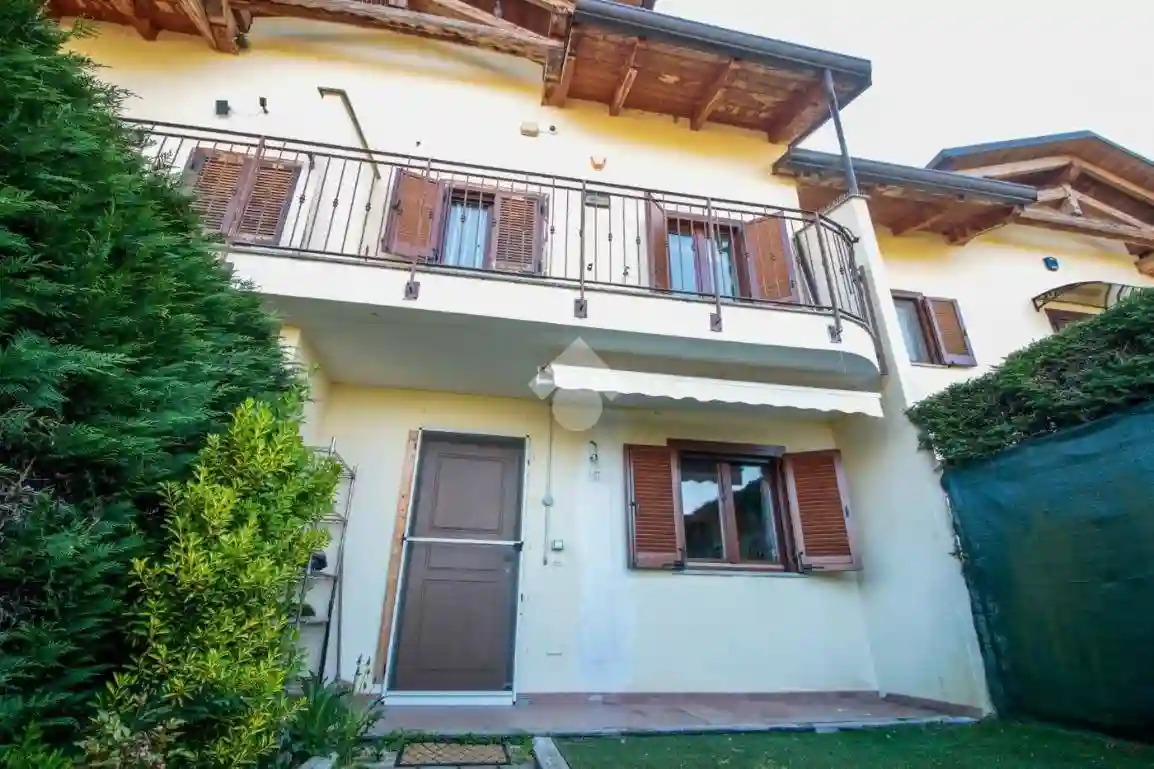 Villetta a schiera - foto 2