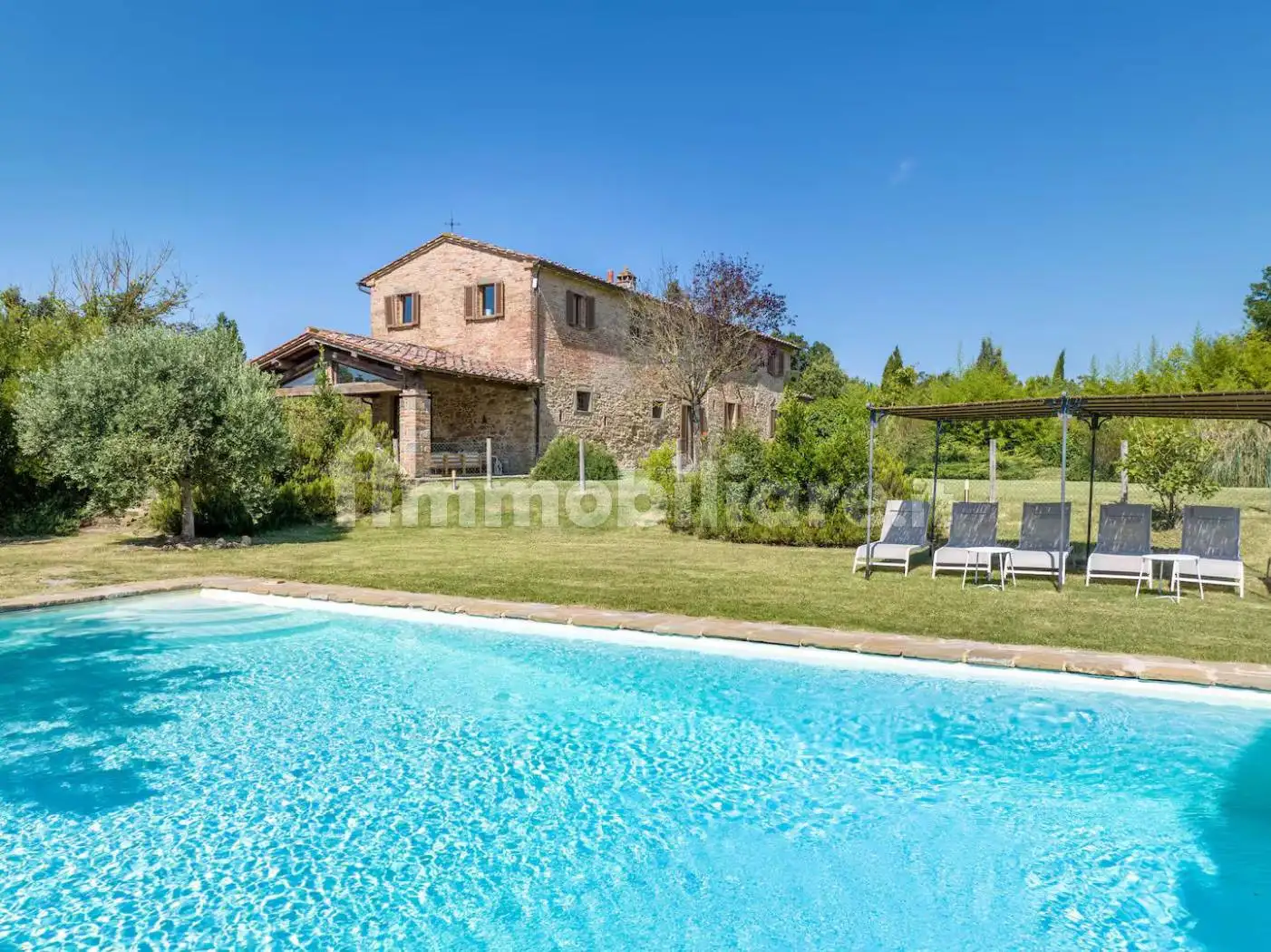 Villetta a schiera in affitto a Cortona