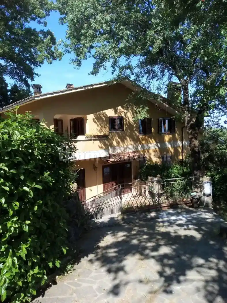 Villa in vendita a Sutri