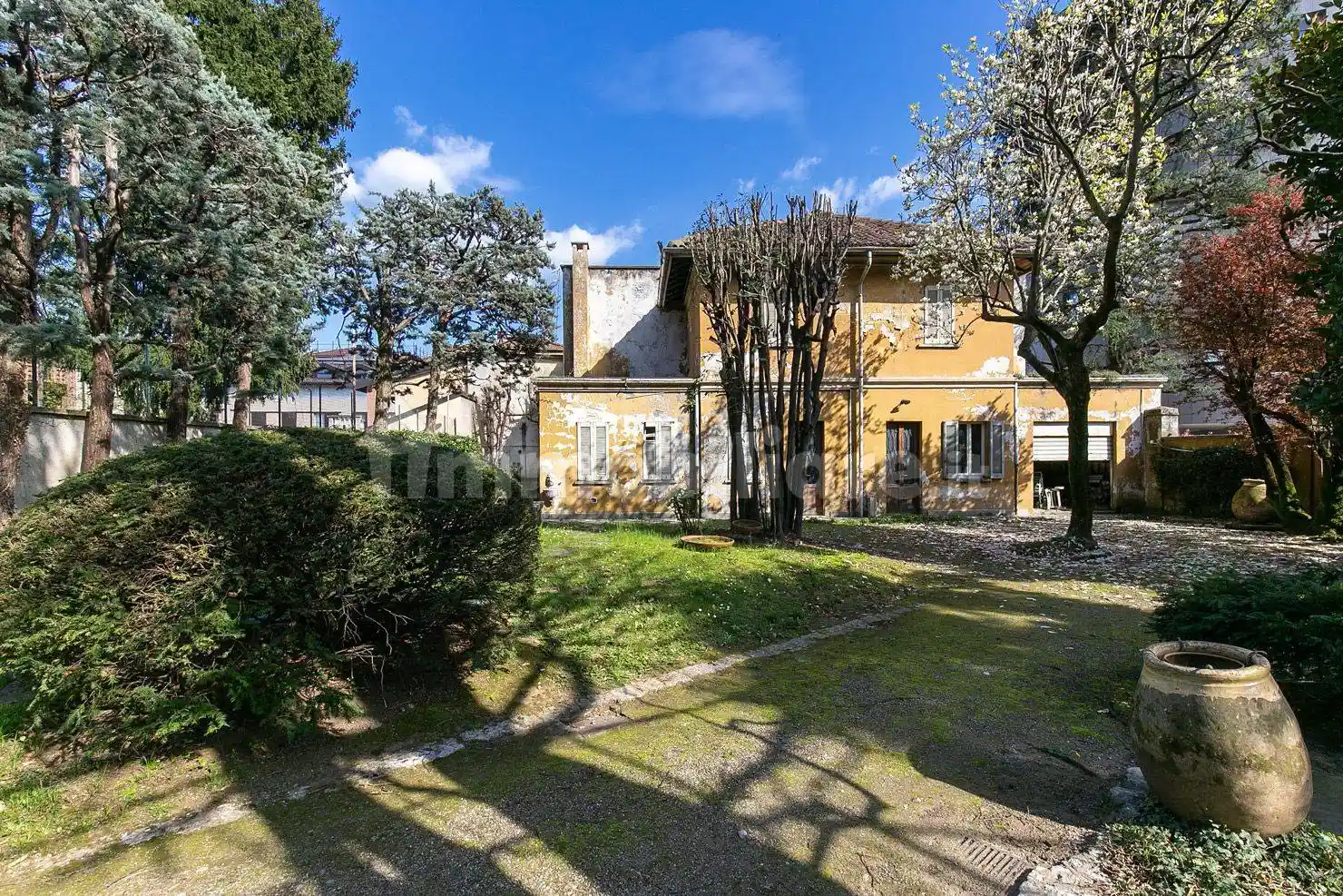 Villa in vendita a Saronno