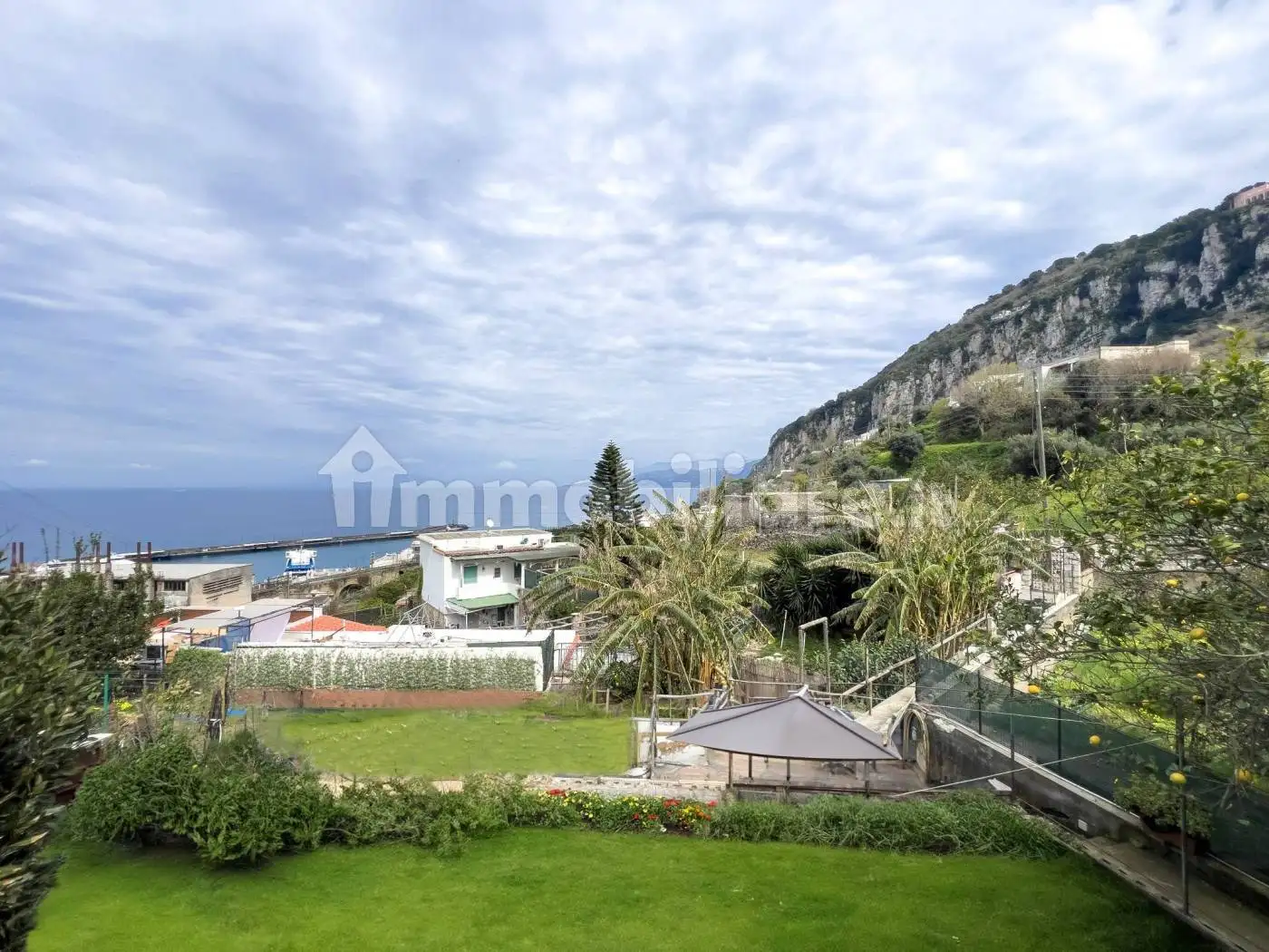 Appartamento in vendita a Capri