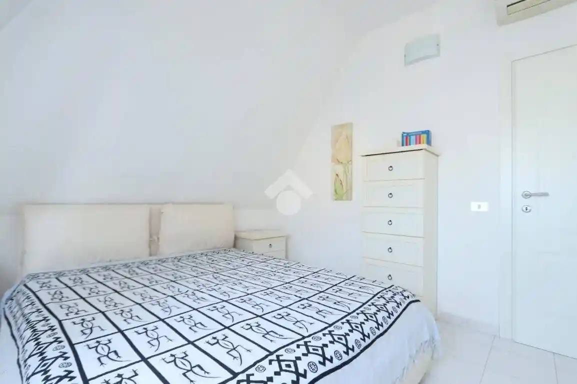 Quadrilocale via Garibaldi 32, Centro, Alba Adriatica - foto 5