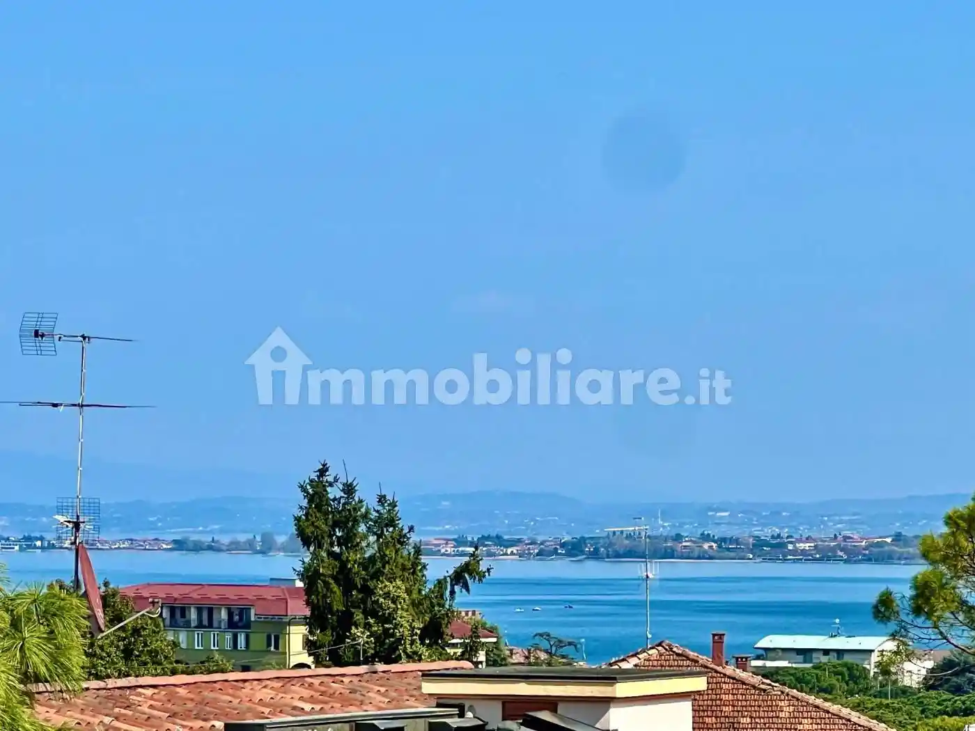 Appartamento in vendita a Desenzano del Garda