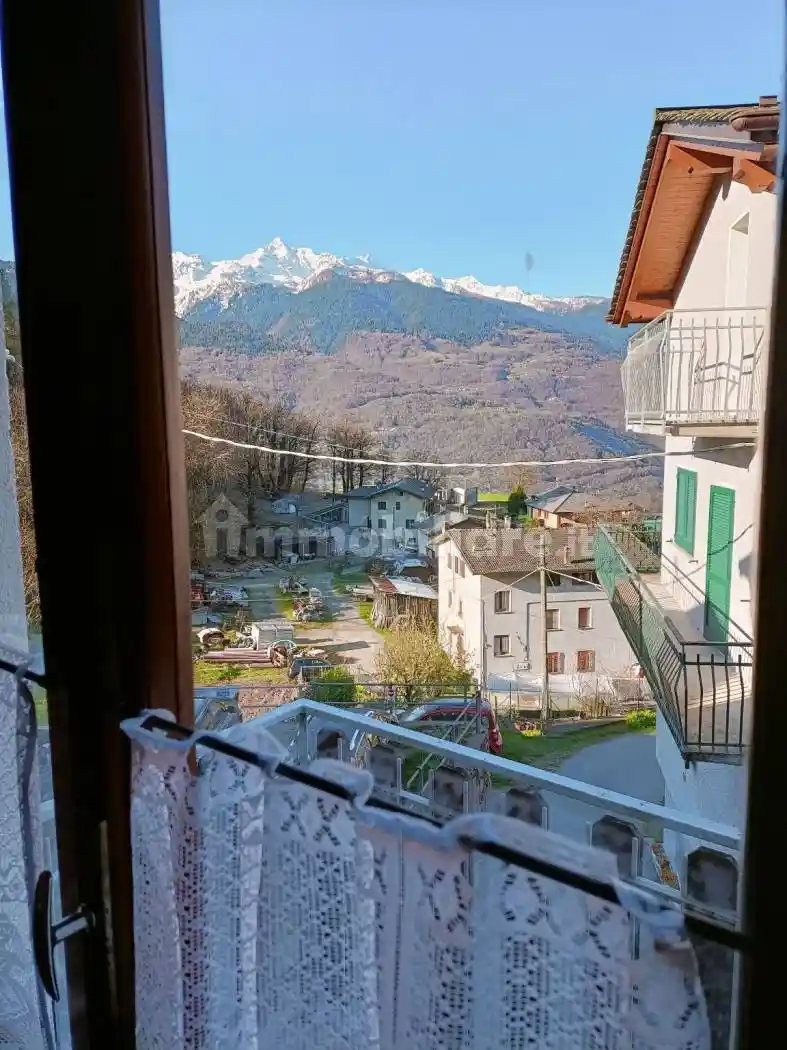 Casa indipendente in vendita a Teglio