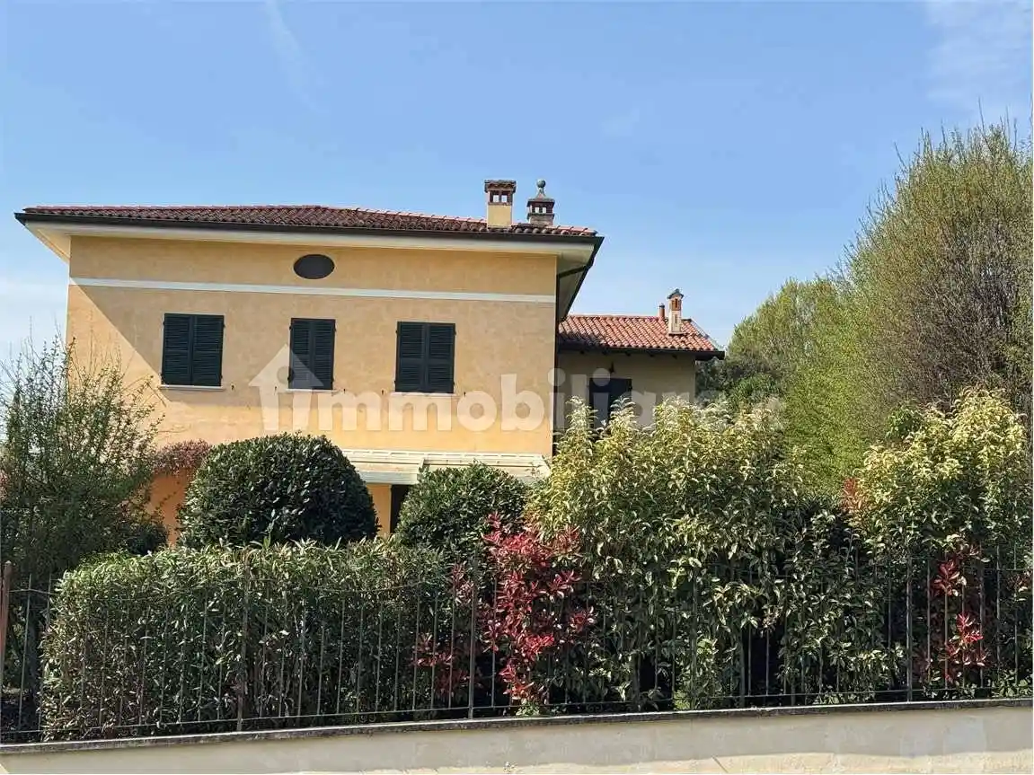 Villa in vendita a Gussago