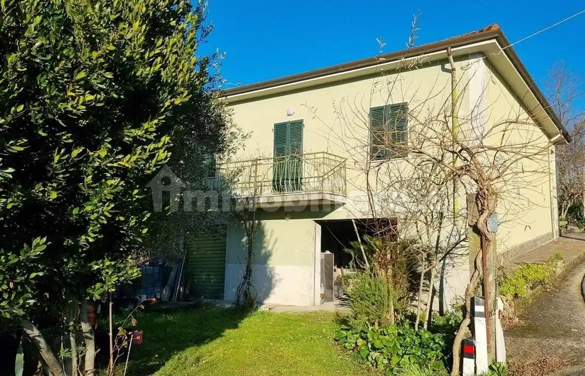 Villa in vendita a Fivizzano